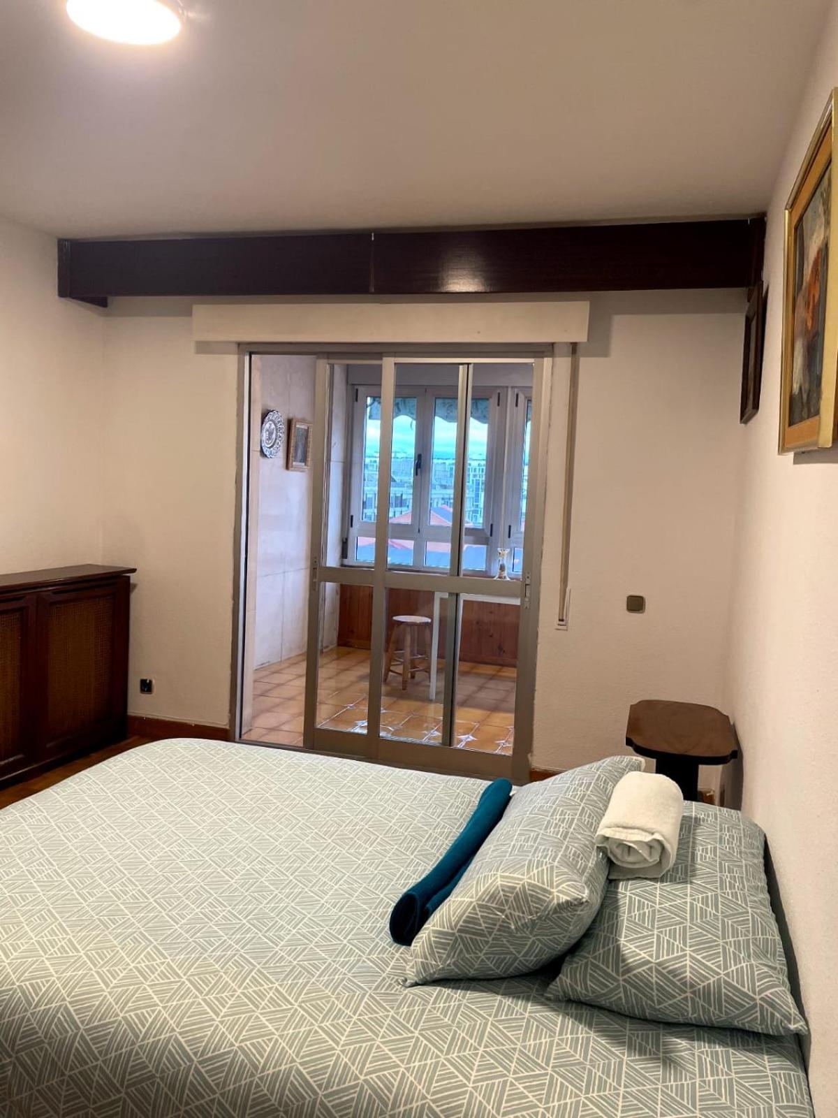 Private Rooms Madrid Atocha Luaran gambar