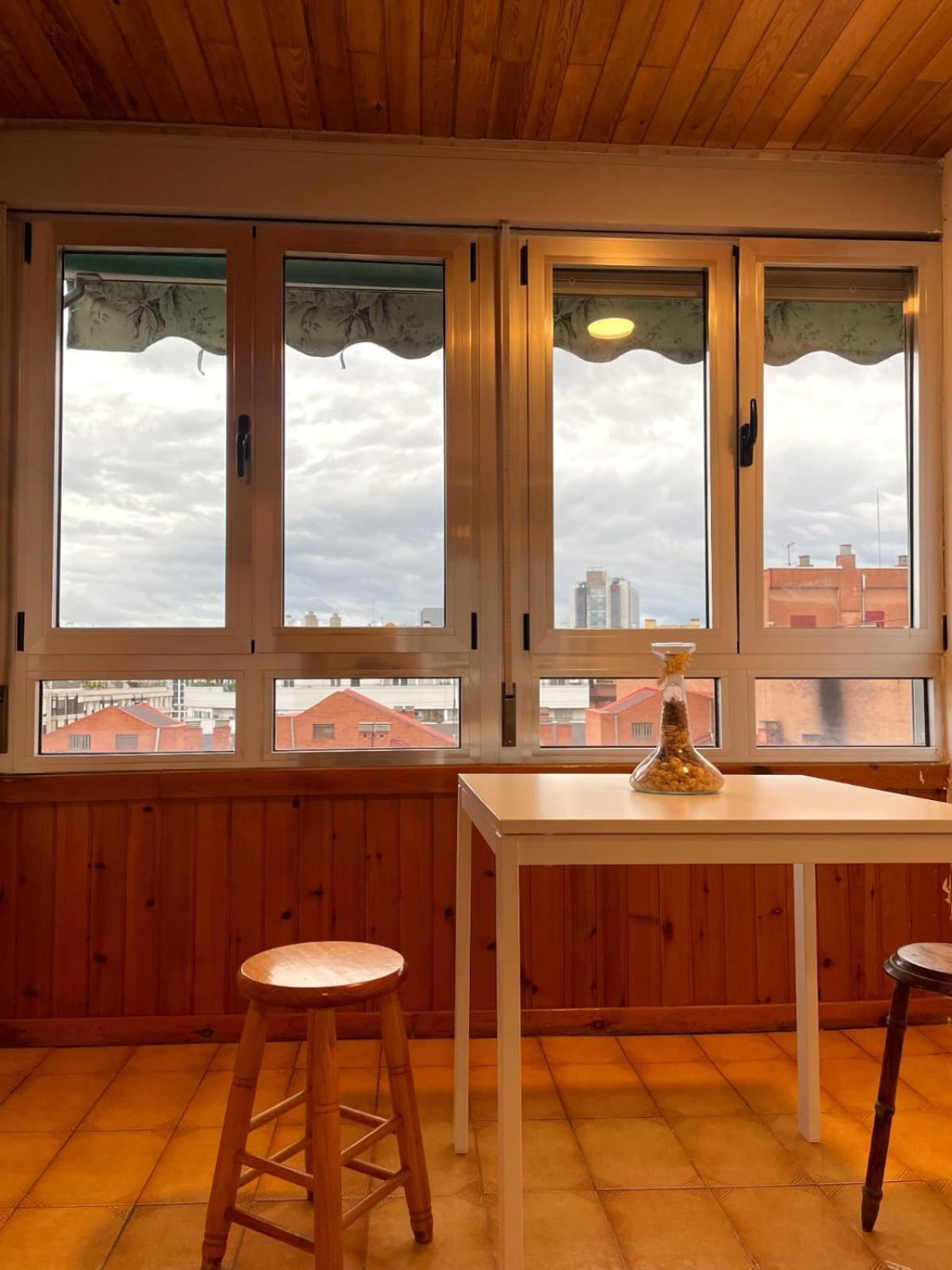 Private Rooms Madrid Atocha Luaran gambar