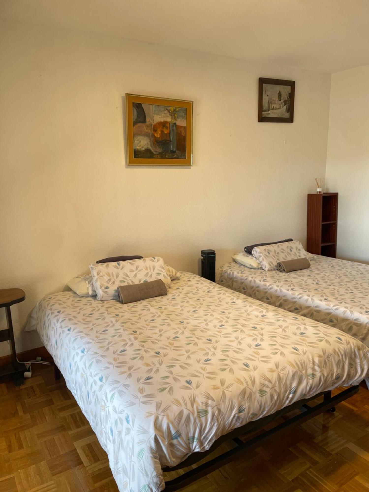 Private Rooms Madrid Atocha Luaran gambar