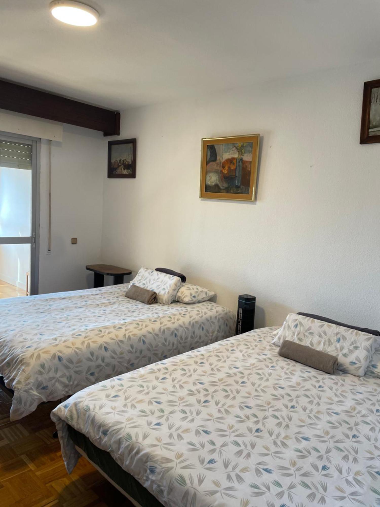 Private Rooms Madrid Atocha Luaran gambar